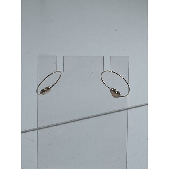 14L Yellow Gold Puffy Heart Hoop Pierced Earrings Lightweight .5g - Picture 6 of 11